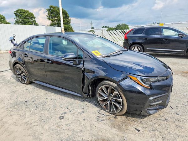 2021 TOYOTA COROLLA SE, CVT — Passenger 3/4