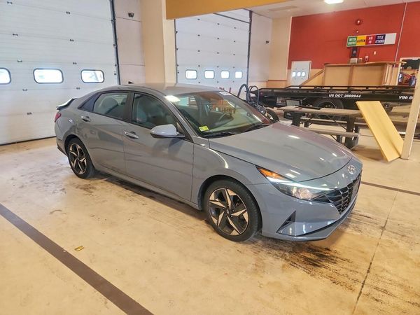 2023 HYUNDAI ELANTRA