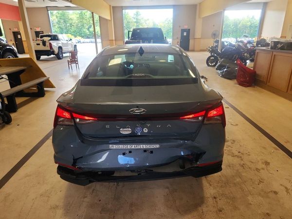 2023 HYUNDAI ELANTRA