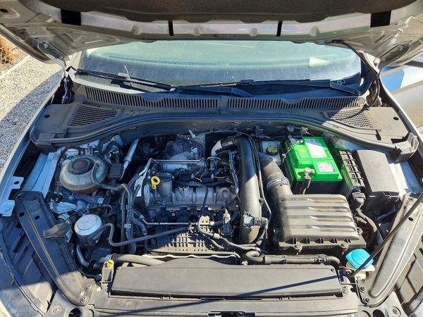 2019 VOLKSWAGEN JETTA S, SE, R-Line
