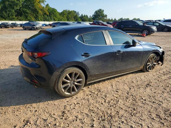 2019 MAZDA 3