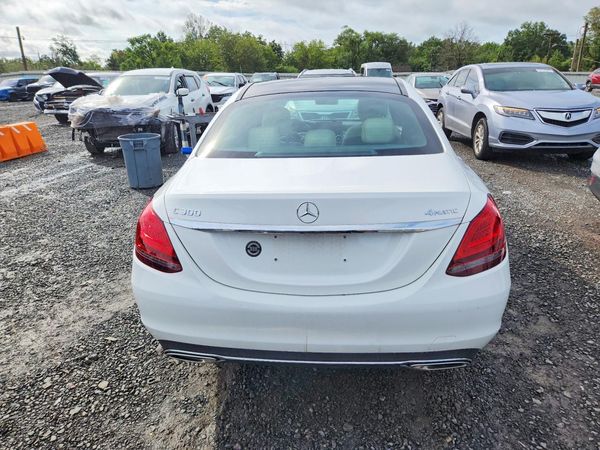 2021 MERCEDES-BENZ C C300-4M
