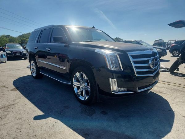 2015 CADILLAC ESCALADE Premium