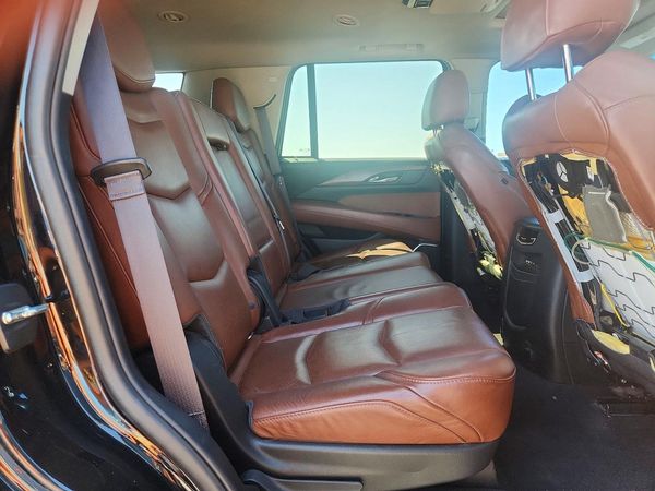 2015 CADILLAC ESCALADE Premium