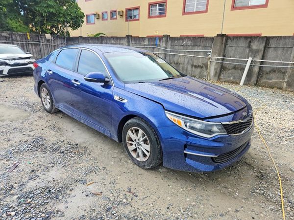 2017 KIA OPTIMA