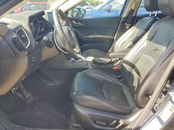 2015 MAZDA 3