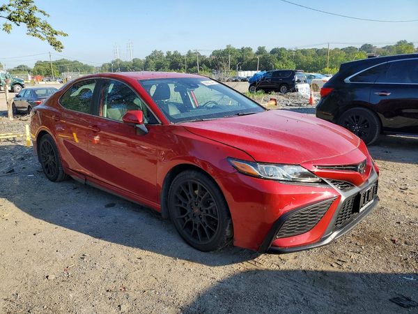 2021 TOYOTA CAMRY