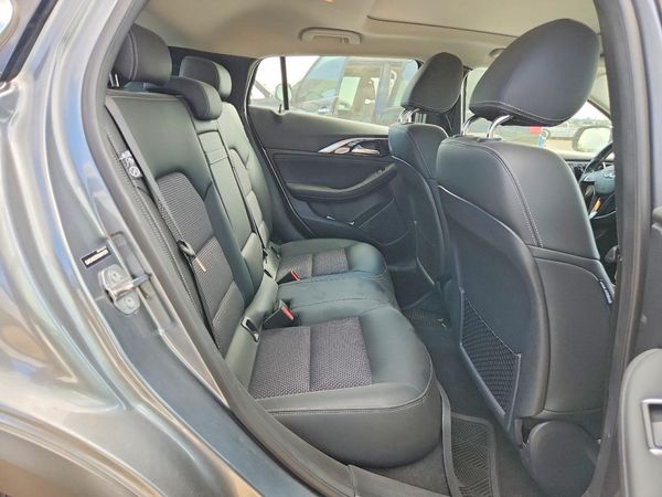 2019 INFINITI QX30