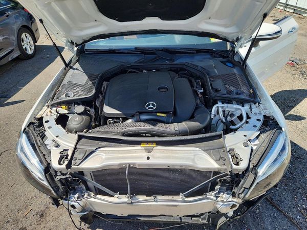 2019 MERCEDES-BENZ C