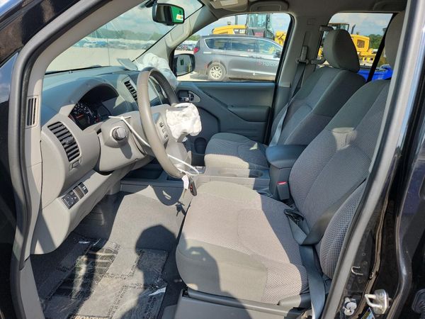 2019 NISSAN FRONTIER