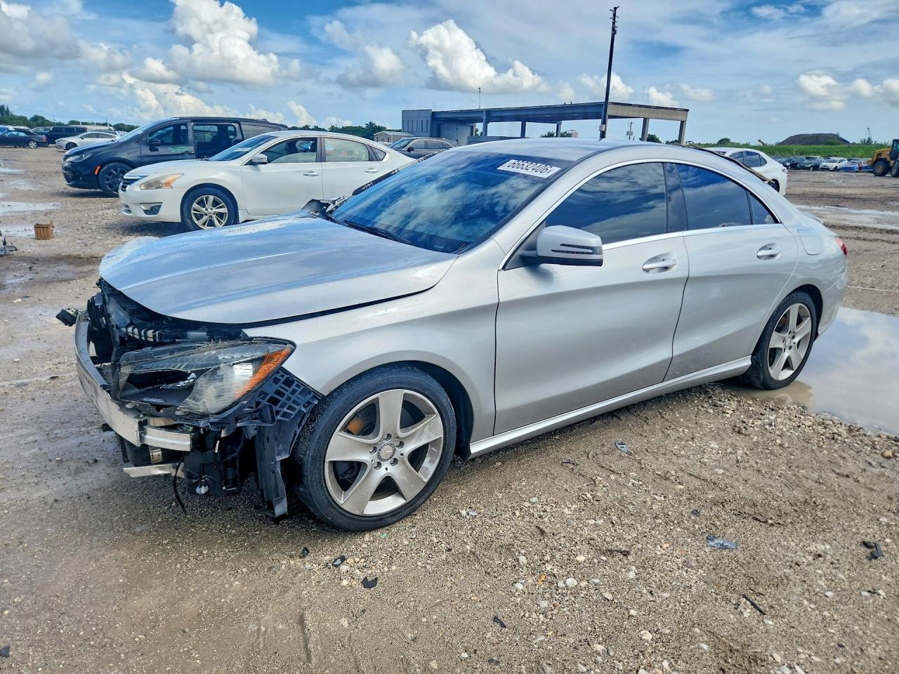 2015 MERCEDES-BENZ CLA