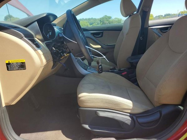2012 HYUNDAI ELANTRA GLS(Middle grade)