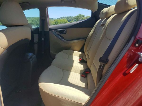 2012 HYUNDAI ELANTRA GLS(Middle grade)