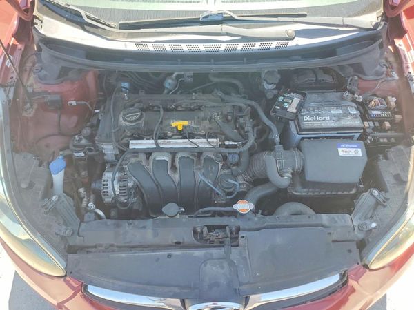 2012 HYUNDAI ELANTRA GLS(Middle grade)