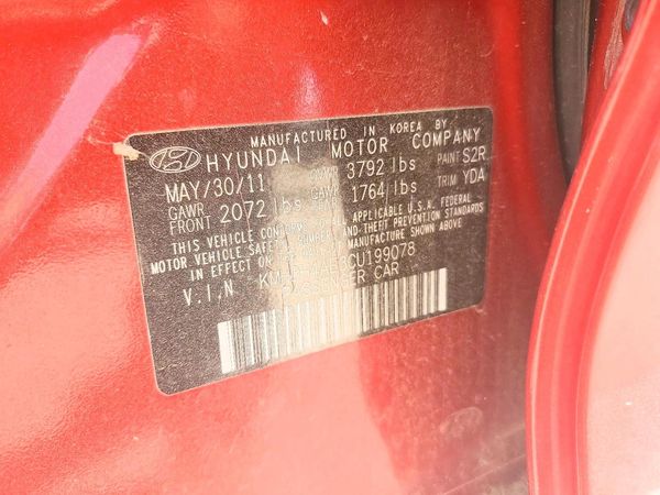 2012 HYUNDAI ELANTRA GLS(Middle grade)