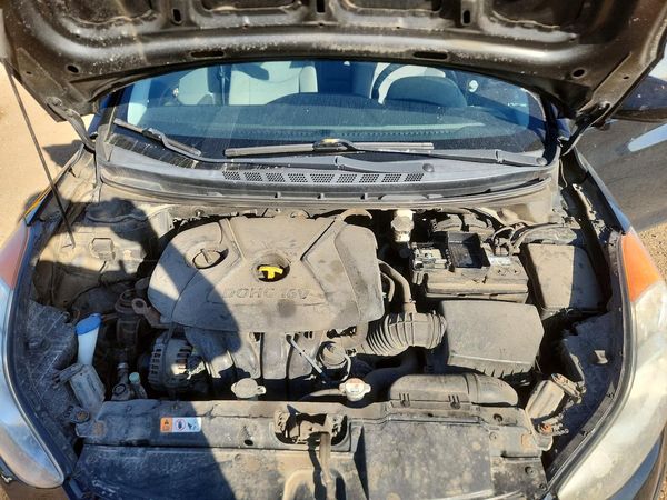 2013 HYUNDAI ELANTRA