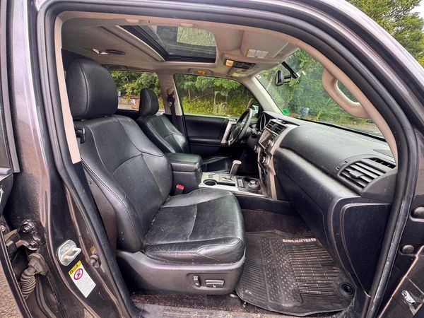 2012 TOYOTA 4RUNNER