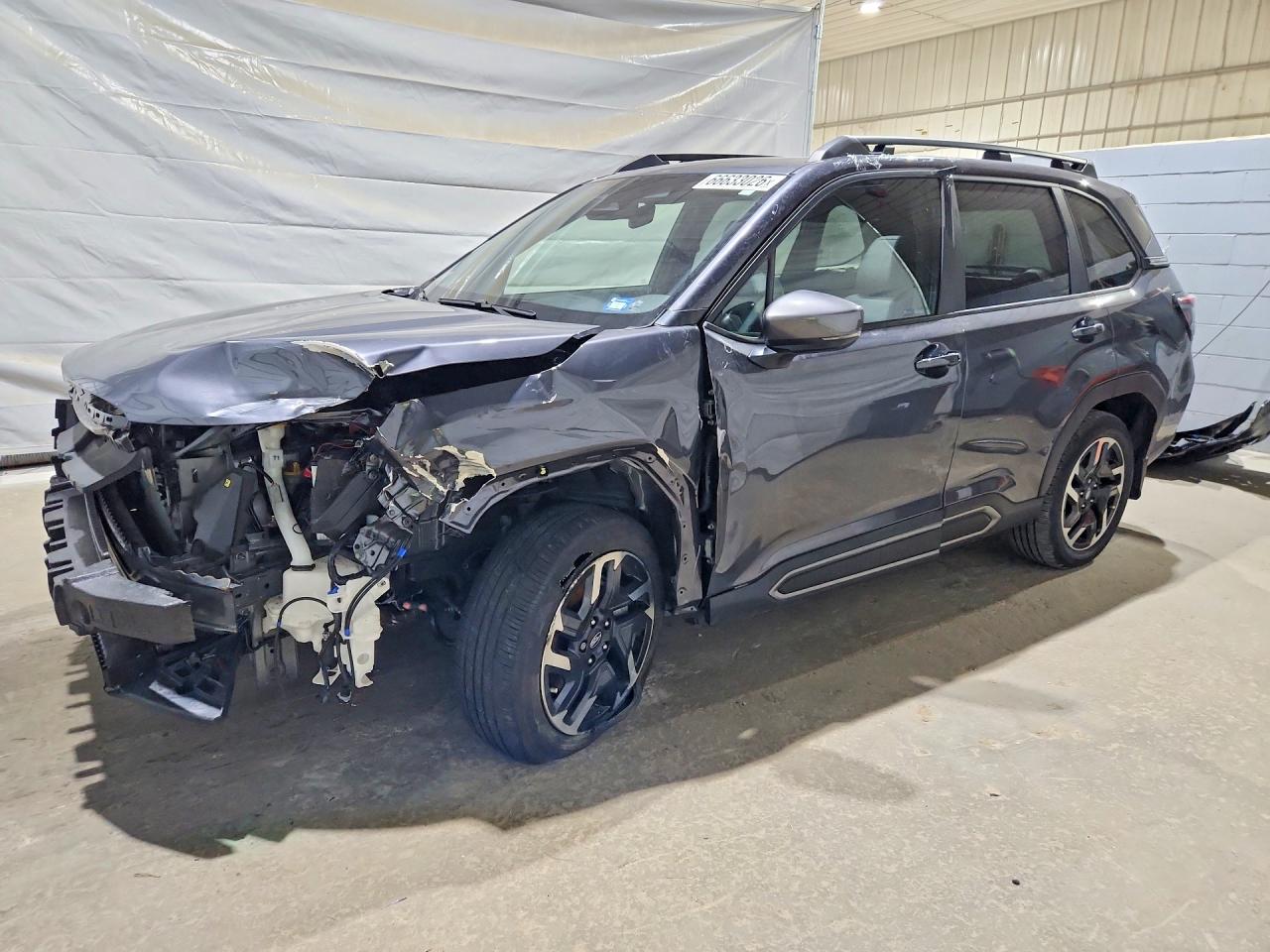 2025 SUBARU FORESTER Limited