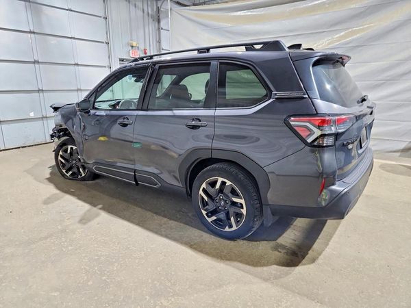 2025 SUBARU FORESTER Limited