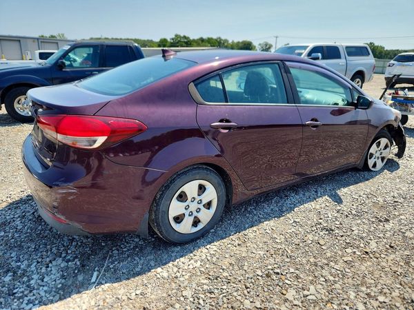 2018 KIA FORTE