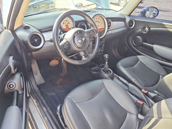 2012 MINI COOPER