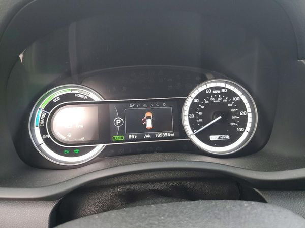 2017 KIA NIRO Touring / Touring Tech