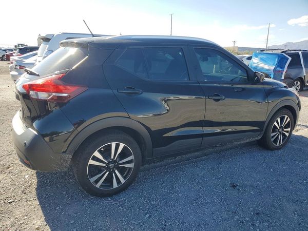 2020 NISSAN KICKS