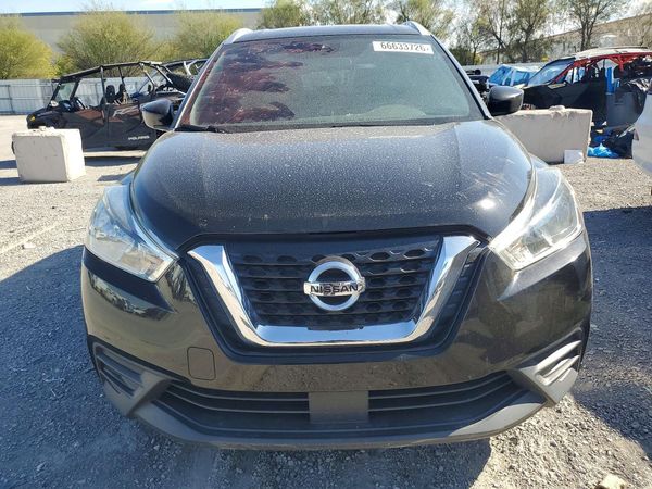 2020 NISSAN KICKS