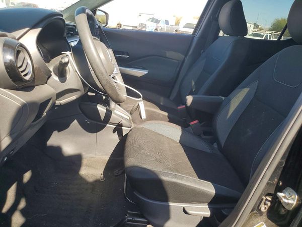 2020 NISSAN KICKS