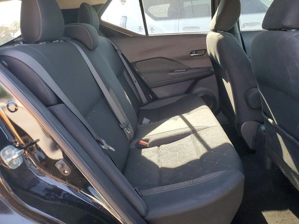 2020 NISSAN KICKS