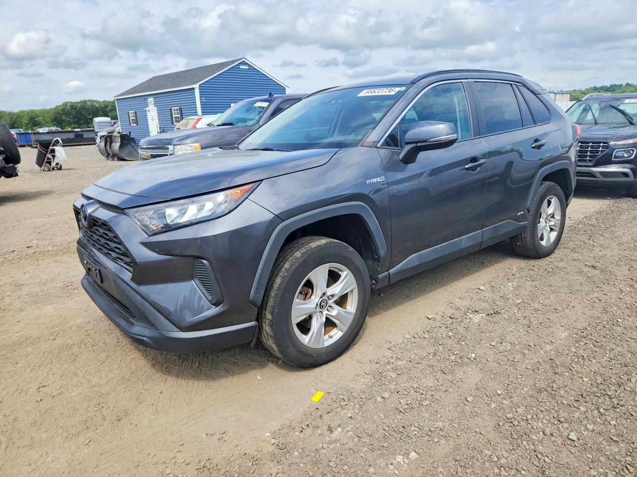 2020 TOYOTA RAV4 LE HV