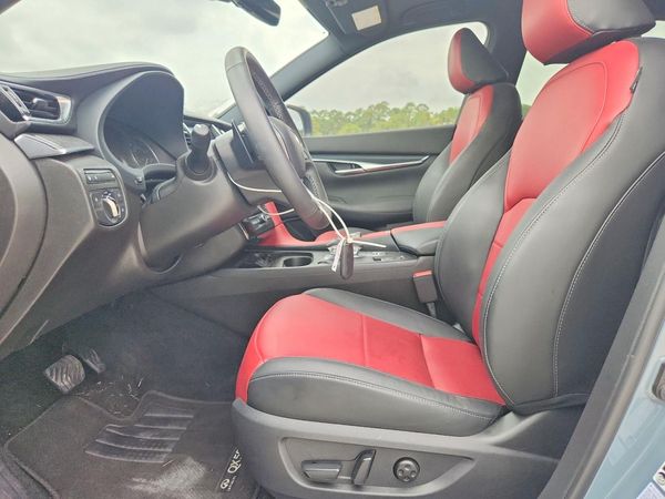 2025 INFINITI QX50