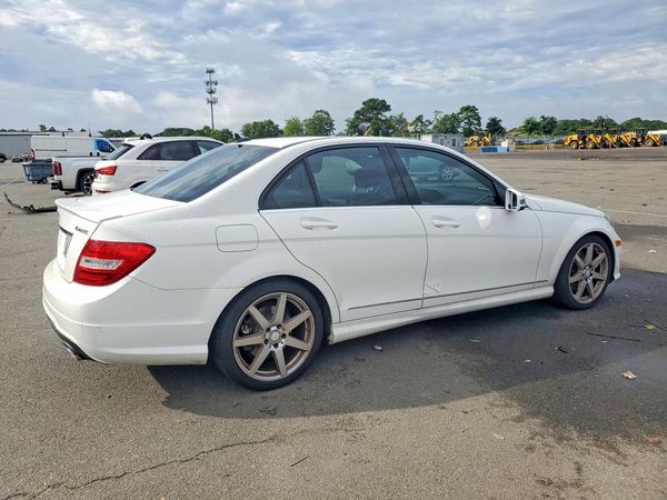 2014 MERCEDES-BENZ C