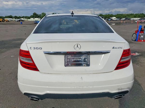2014 MERCEDES-BENZ C