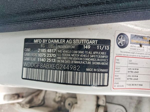 2014 MERCEDES-BENZ C