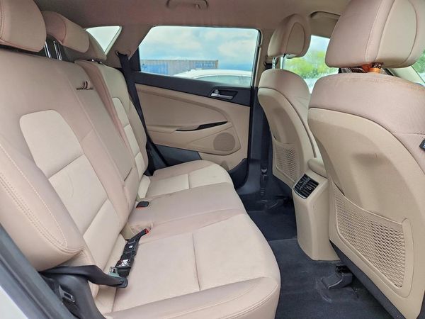 2017 HYUNDAI TUCSON