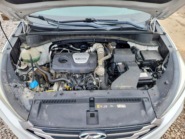 2017 HYUNDAI TUCSON