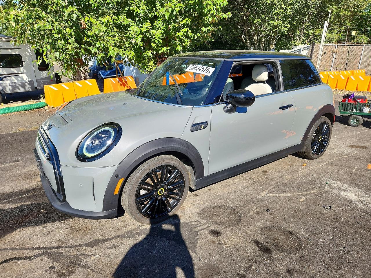 2022 MINI COOPER