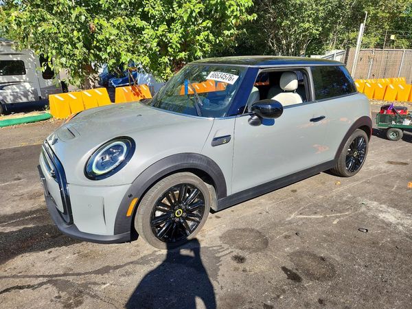 2022 MINI COOPER