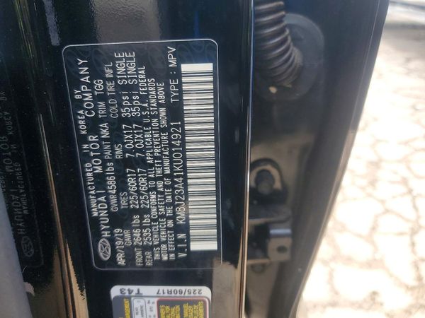2019 HYUNDAI TUCSON SE
