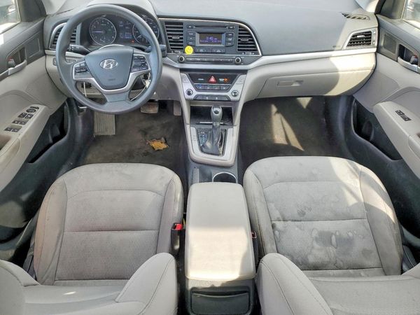 2017 HYUNDAI ELANTRA SE Base
