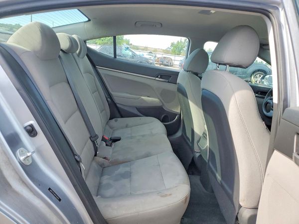2017 HYUNDAI ELANTRA SE Base
