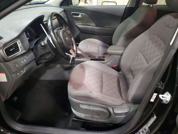 2017 KIA NIRO FE / LX / LX Tech