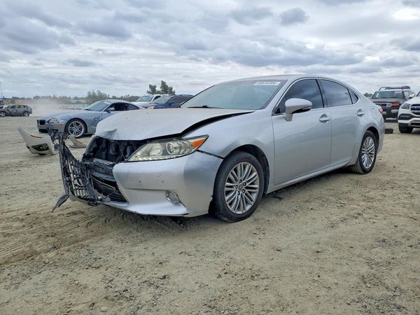 2013 LEXUS ES