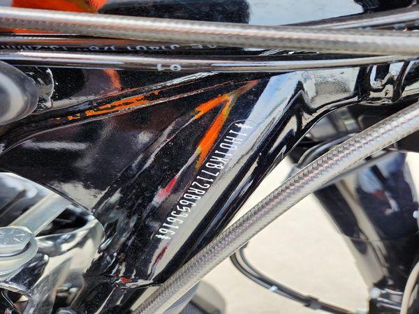 2024 HARLEY-DAVIDSON FL — VINS