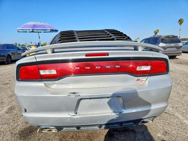 2012 DODGE CHARGER SE