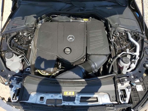 2026 MERCEDES-BENZ 300 C