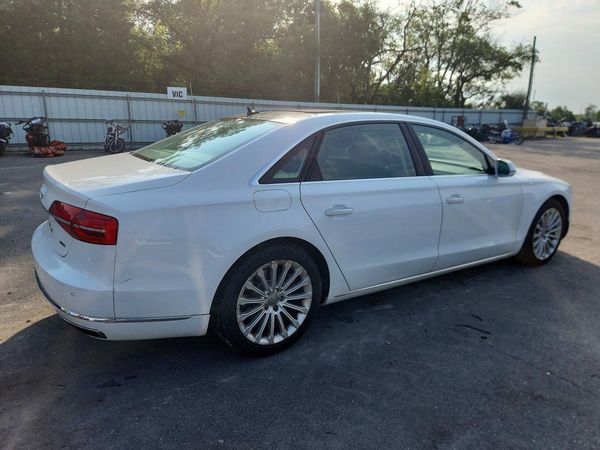 2016 AUDI A8 quattro L