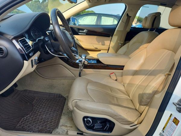 2016 AUDI A8 quattro L