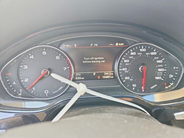 2016 AUDI A8 quattro L